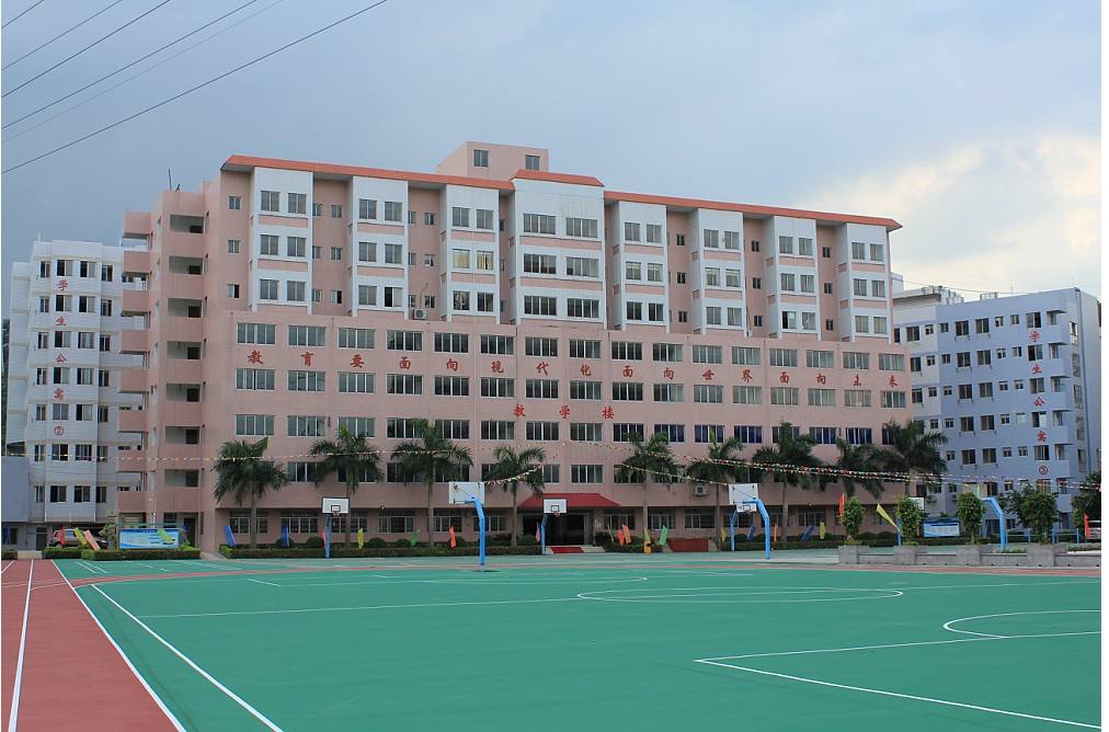 成都市实用工程技术学校招生简介【就业】_四川职业技术学校哪家比较好?