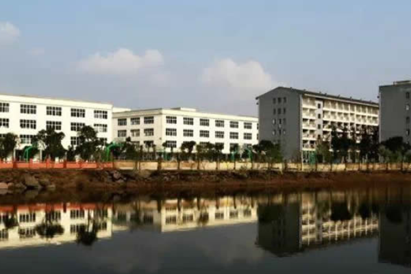 合江少岷职业技术学校医学专业介绍 成都中专学校有那些专业