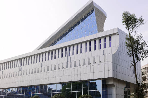 四川省南充师范学校学费 四川省南充师范学校学费