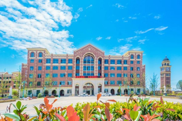 成都航空学校哪家好 先看2019年天府新区航空旅游职业学院招生简章你就知道了