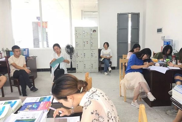 成都中职院校新闻 乐山市旅游学校2019年开展主题教研活动