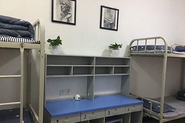 成都艺术中专学校 成都艺术中专学校