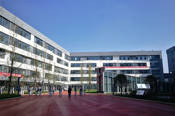 成都希望职业技术学校医学类专业收费标准介绍