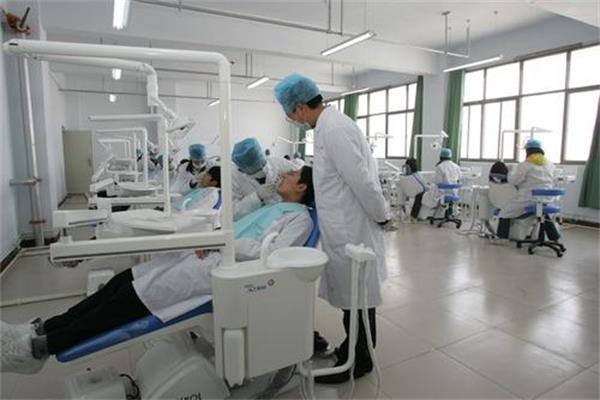 医学类专业收费标准 医学类专业收费标准