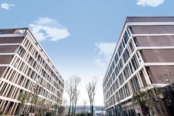 中专学校 中专学校