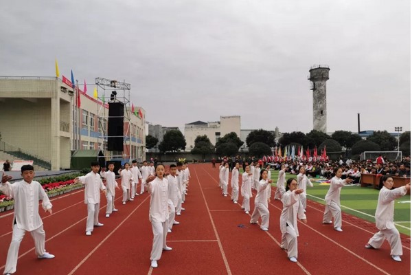 成都高中学校 成都高中学校