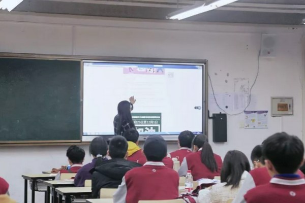 成都中专学校四川城市技师学院职业技能提升在行动