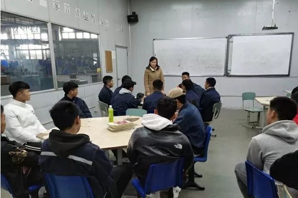 成都中专学校成都技师学院机械工程系风采