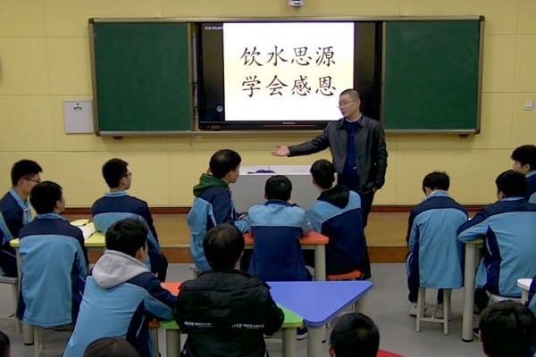 成都职业学校希望职业学校开展“思政教育进课堂”活动