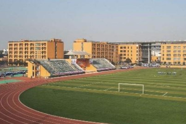 成都中职学校成都汽车职业技术学校举行“1+X”证书培养