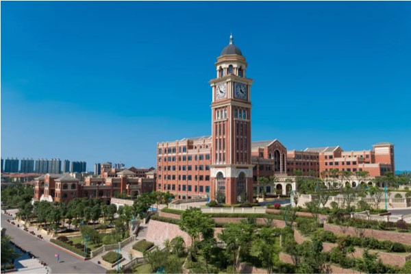 成都中职学校成都东星航空职业学校举行迎新晚会