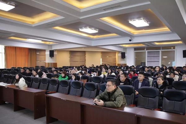 四川中专学校四川省针灸学校开展学术讲座