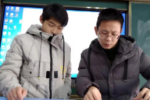 绵阳航空职业学校举行2019秋季四川中职学校卡发放仪式