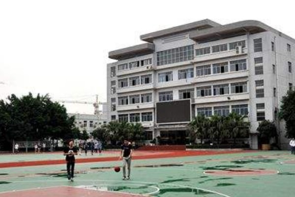 成都中职学校四川现代艺术学校成功举行2020年艺术类专业考试