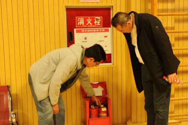 四川中职学校四川现代艺术学校开展节前安全检查 四川中职学校四川现代艺术学校开展节前安全检查
