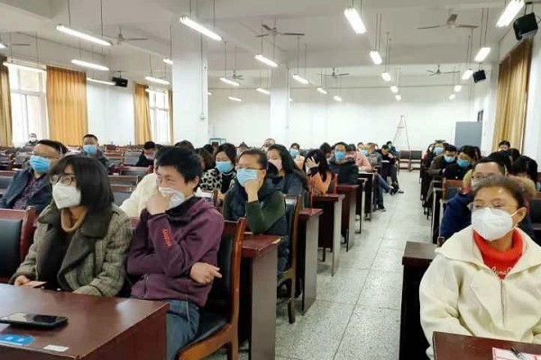 四川师范大学幼师学院教学与抗疫共进 四川师范大学幼师学院教学与抗疫共进