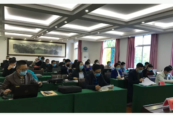 2020年四川职业高中成都市中和中学班主任工作会