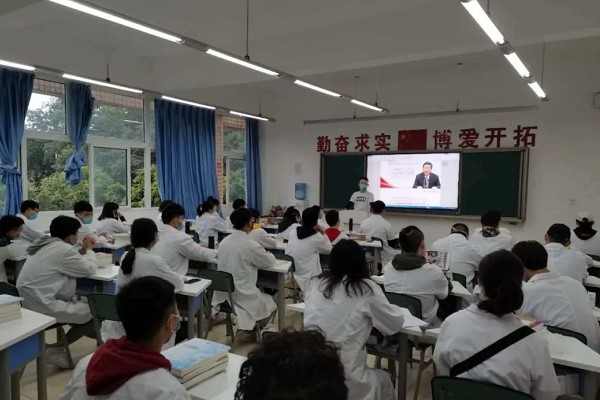 成都中职学校四川省针灸学校复学复课纪实