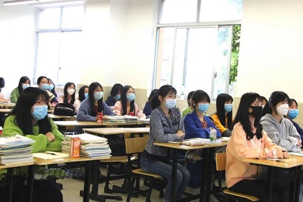 成都中职学校防疫课堂 成都中职学校防疫课堂