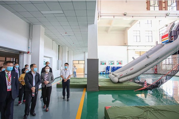 东星航空学院 东星航空学院