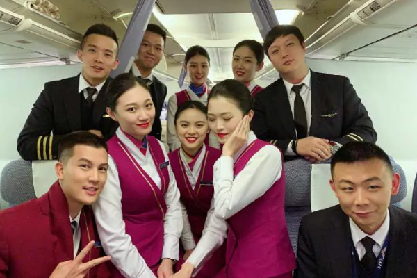 成都航空旅游职业学校就业怎么样 来看看毕业学子