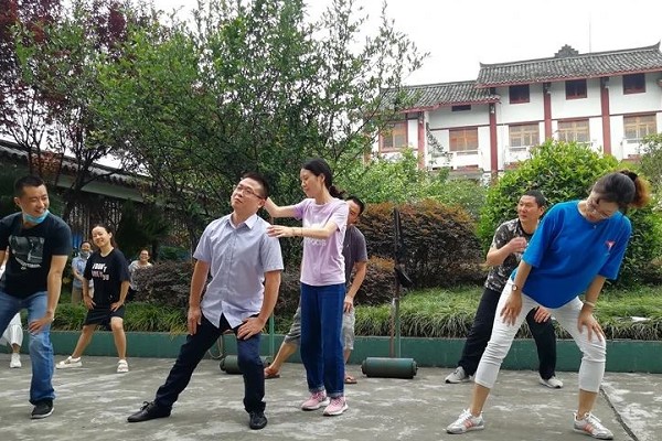 四川师范学校老师 四川师范学校老师