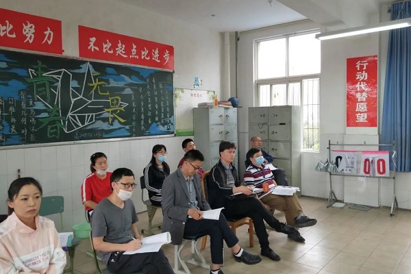 领导到成都职业技术学校汽车职校指导普职融通教研活动
