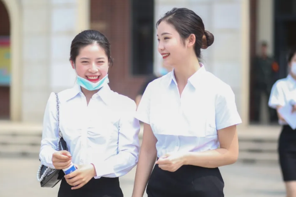 天府新区航空旅游职业学院贴心服务单招考生