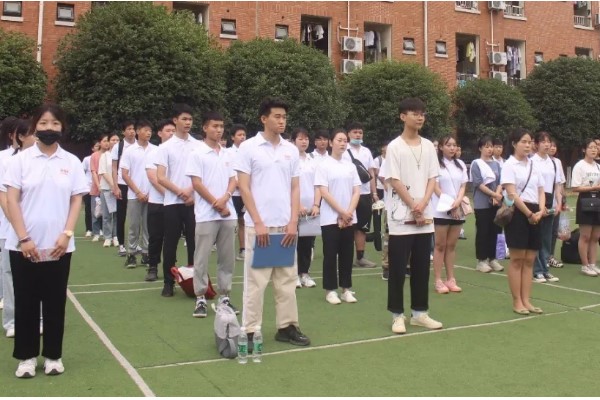 五月花学校学生 五月花学校学生