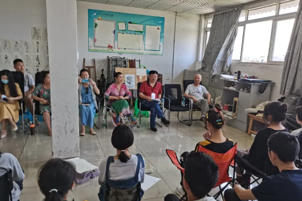 现代艺术学校 现代艺术学校
