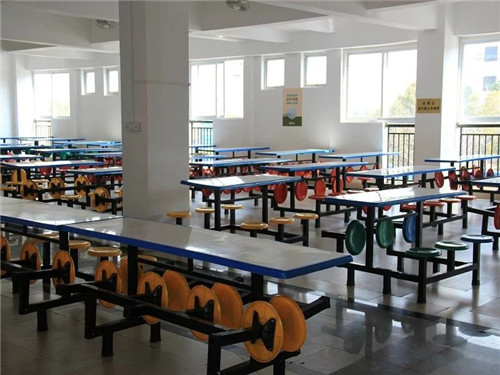 中国五冶大学特色专业是什么