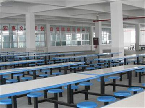 成都华商理工职业学校幼师应具备哪些素养