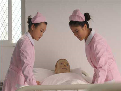 成都希望职业学校女生学护理学专业好吗