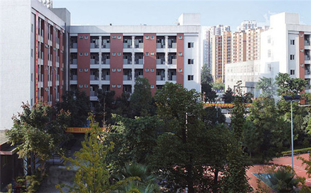 成都华商理工职业学校 成都华商理工职业学校