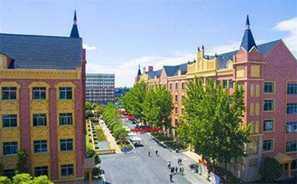 学室内设计专业选四川五月花技师学校！