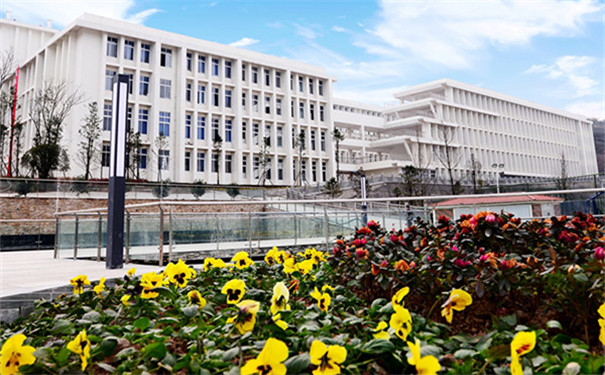 天府新区信息职业学院 天府新区信息职业学院