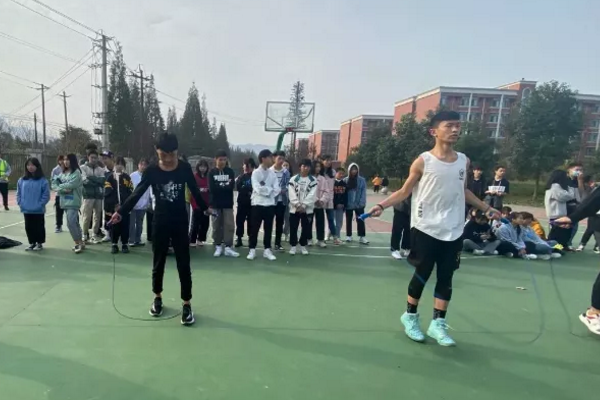 乐山医药科技学校 乐山医药科技学校