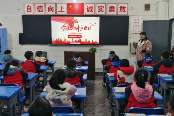 眉山育英学校高中收费 眉山育英学校高中收费