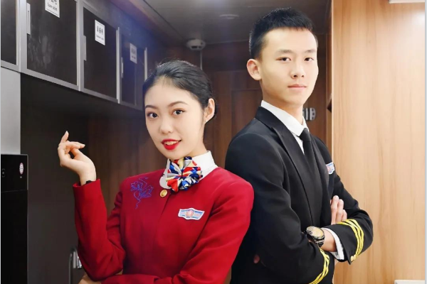 成都航空学院 成都航空学院