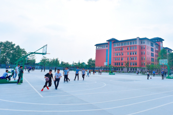 成都广信数字技术职业学校是普高还是职高