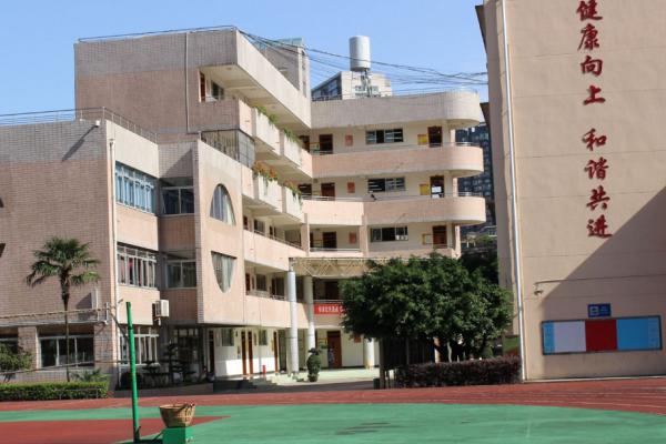 眉山市仁寿县华兴中学师资力量好吗 眉山市仁寿县华兴中学师资力量好吗