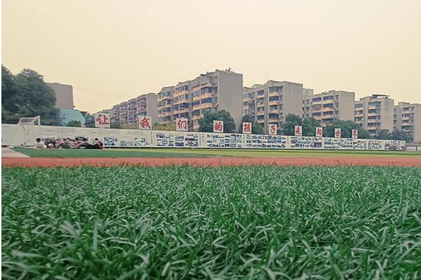成都圣亚技工学校怎么样_学费多少