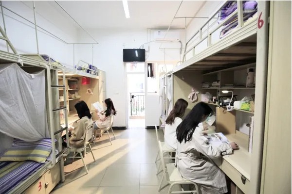 德阳科贸职业学院 德阳科贸职业学院