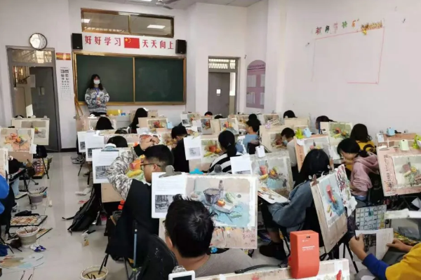 希望职业学校