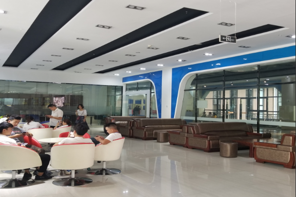 四川希望汽车技师学院 四川希望汽车技师学院