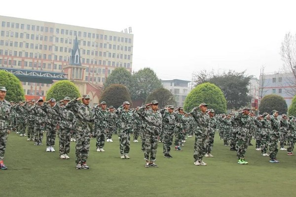 五月花学校学费是多少 五月花学校学费是多少