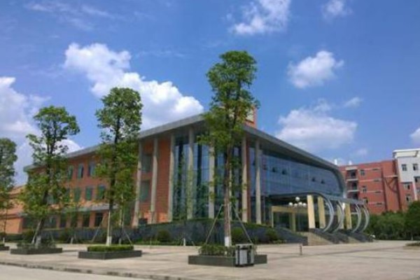 四川航天技师学院怎么样 四川航天技师学院怎么样