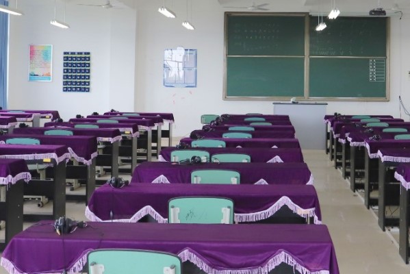 四川兴科城市交通技工学校 四川兴科城市交通技工学校