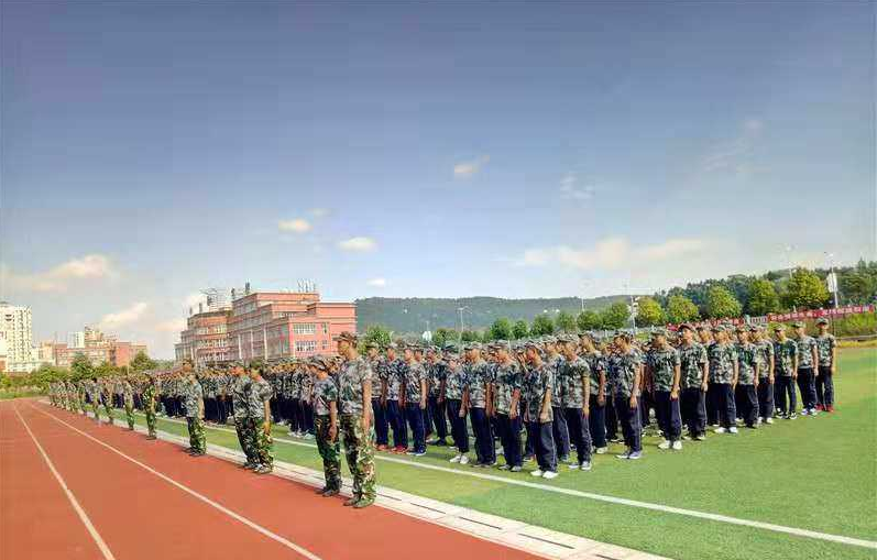 四川理工技师学院是公立学校还是私立学校