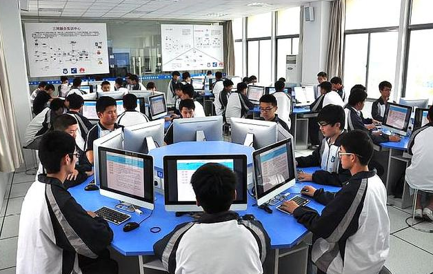 成都五月花高级技工学校 成都五月花高级技工学校